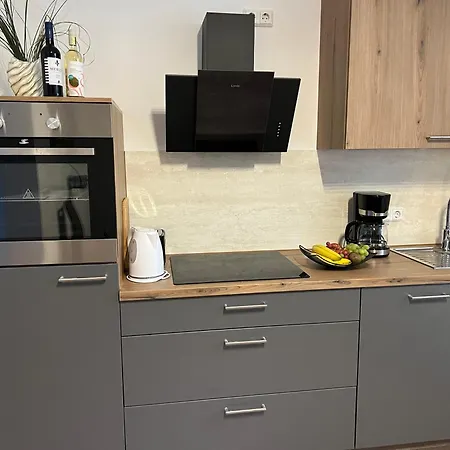 Apartment Haus Fewo 3 *